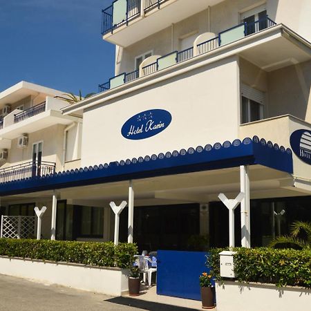 Hotel Karin Marebello Kültér fotó