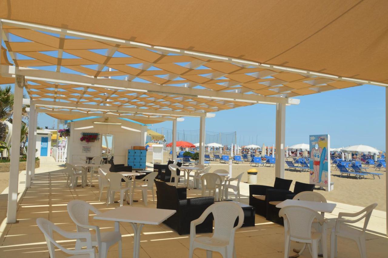 Hotel Karin Marebello Kültér fotó